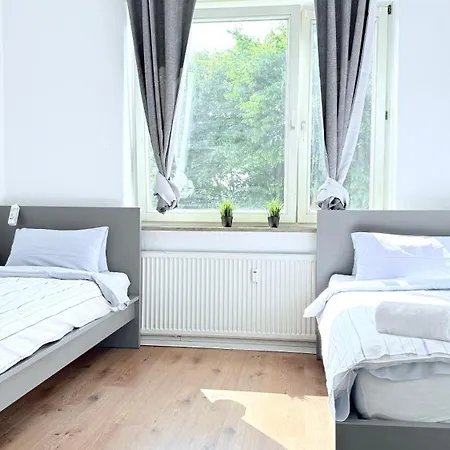 Komfortable In Fuer Firmen & City-trips Lejlighed