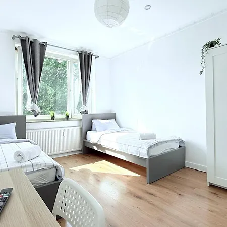 Komfortable In Fuer Firmen & City-trips