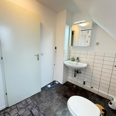 Komfortable In Fuer Firmen & City-trips Lejlighed